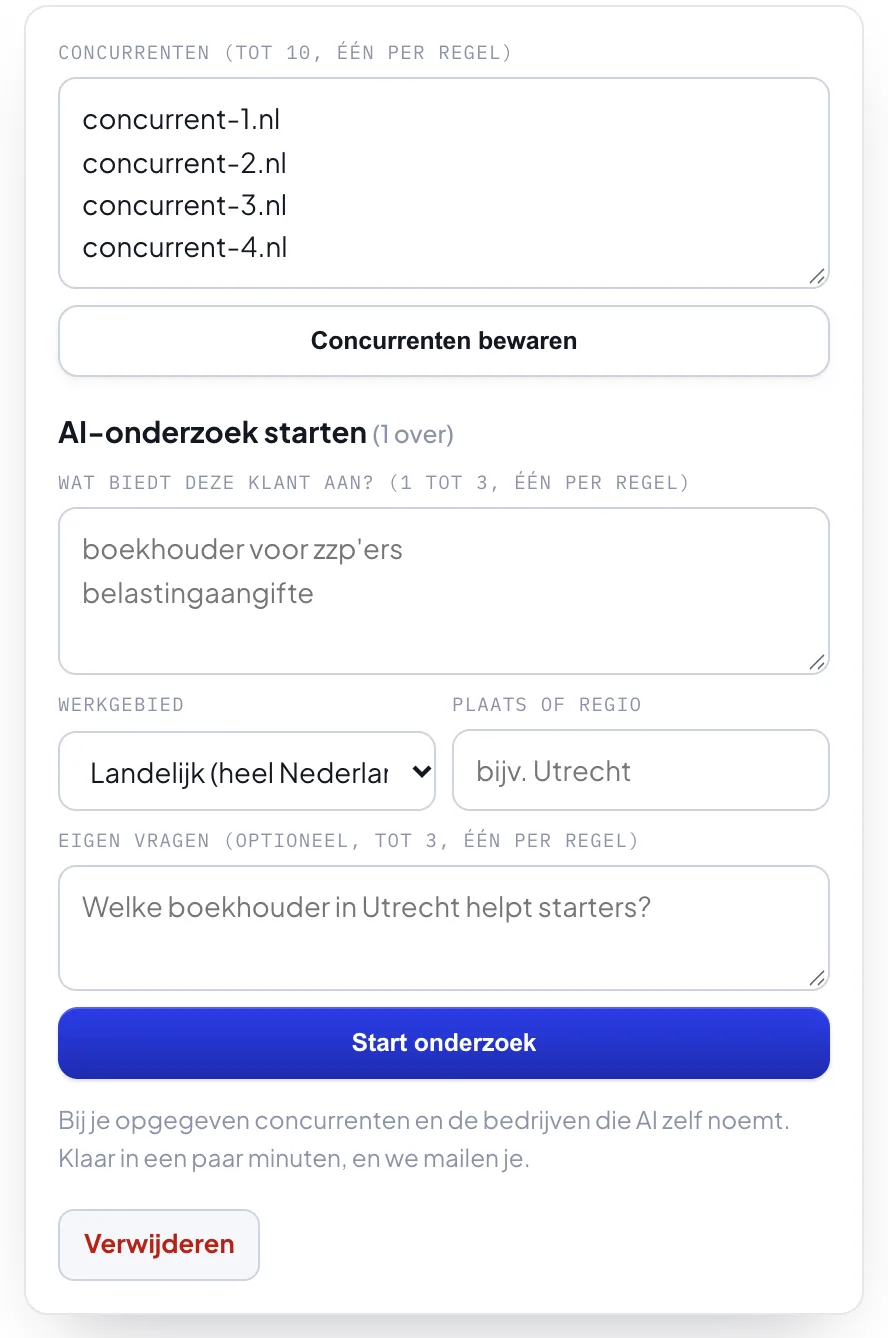 Het paneel van één klantsite: concurrenten opgeven en een AI-onderzoek starten met diensten, werkgebied en eigen vragen.